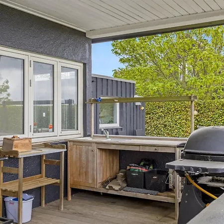 Feriehus Elodie - 10m From The Sea By Interhome