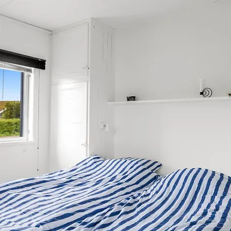Elodie - 10m From The Sea By Interhome Feriehus Abjerg